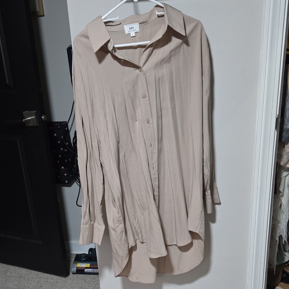 Luxe Women's Tan Button-Up Dress